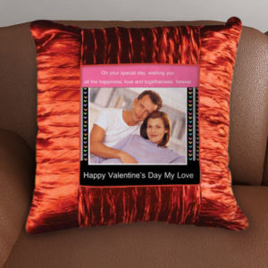 Valentine Border Pillow – Brown